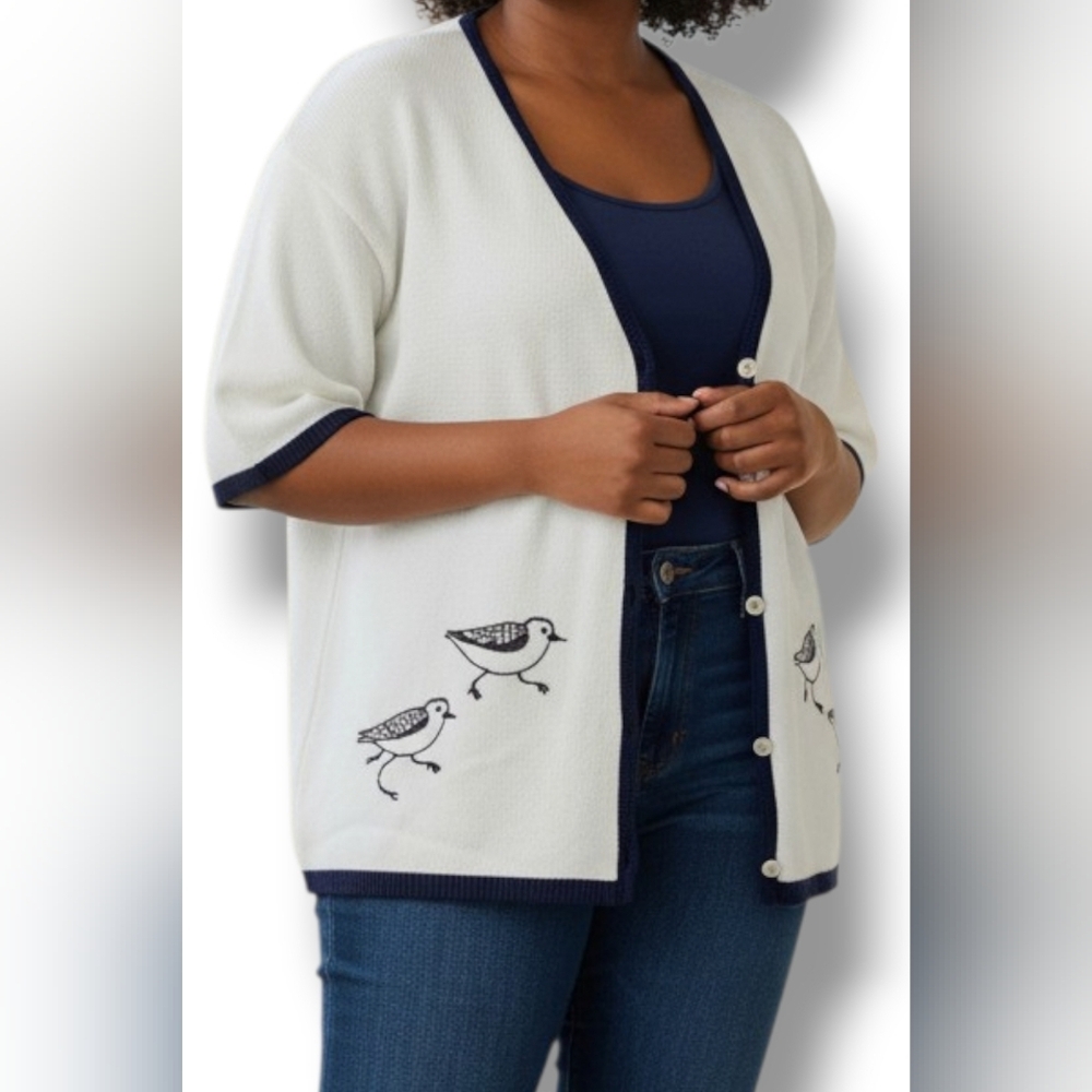 NATIONAL WILDLIFE FEDERATION SWEATER